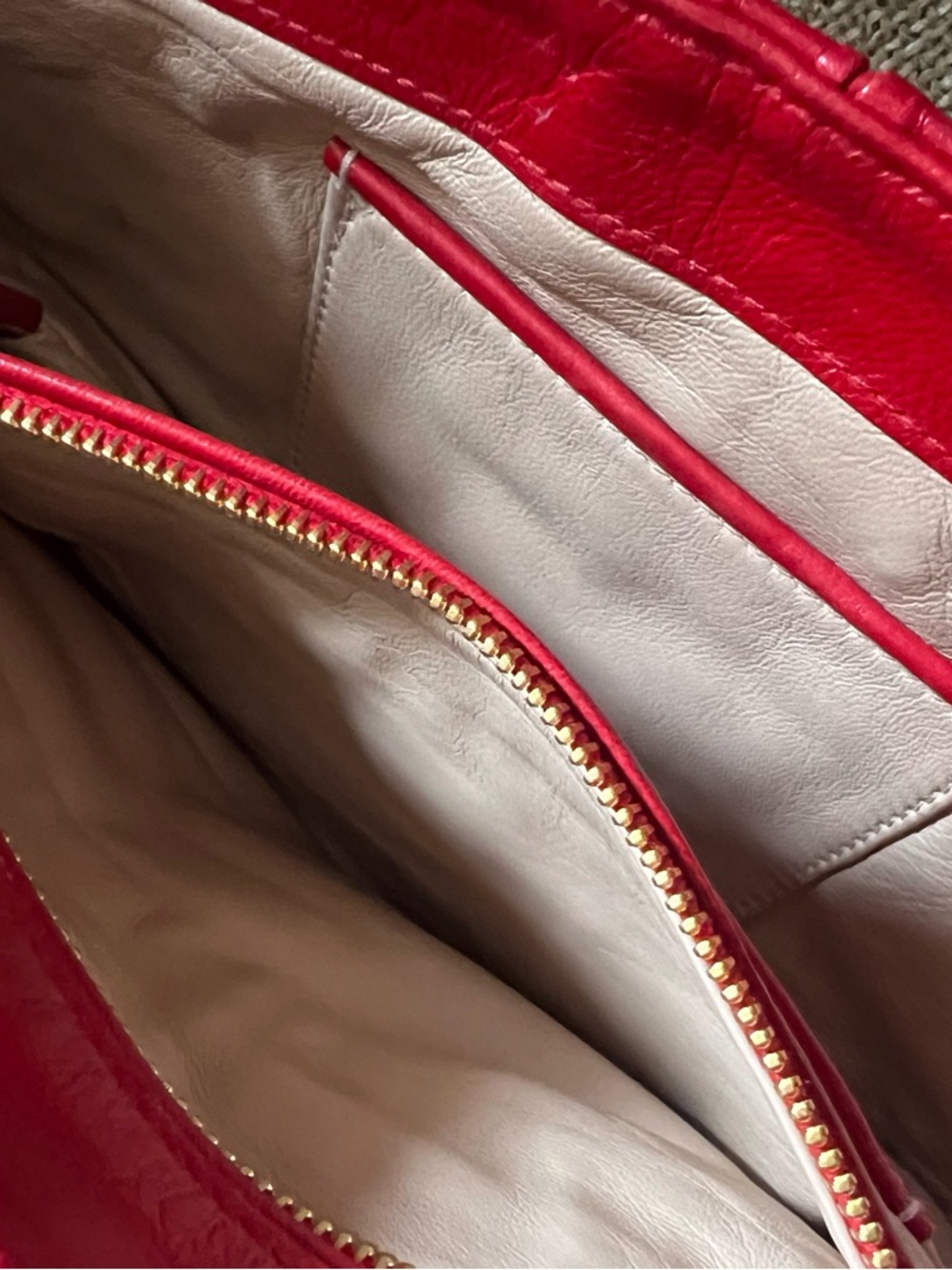 Prada Red Gaufre bag - Picture 11 of 15